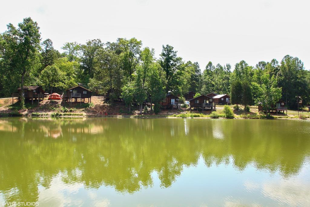 Forest Lake Camping Resort Lakefront Cabin 8 Advance Exteriér fotografie
